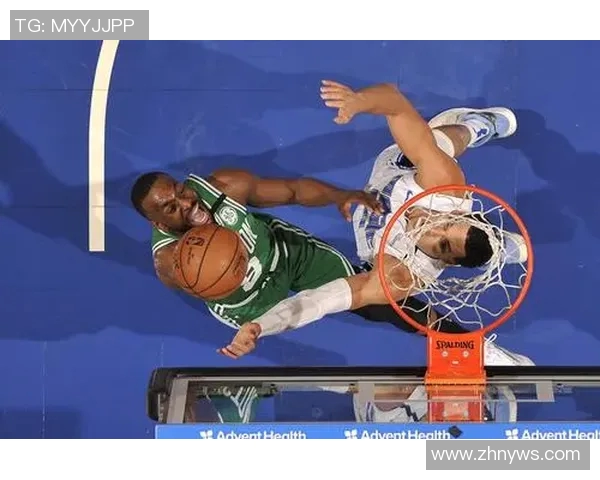 广州网球队包夹战术分析与成败得失探讨